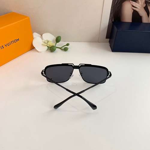 ルイヴィトンサングラス着用イメージ